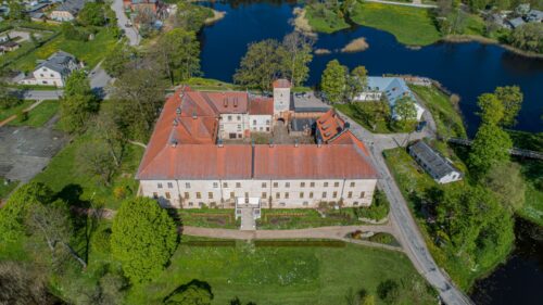 Ar ES fondu atbalstu pārbūvēta Dundagas pils