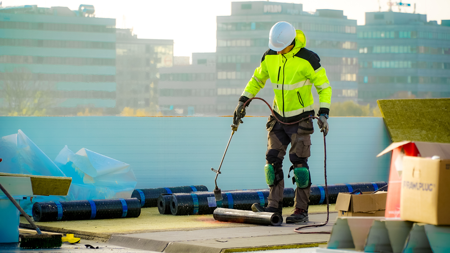 “Mida” atgriežas tirgū ar ruļļu materiāliem