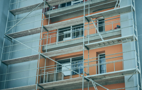 Māju renovācijas programmai papildus iesniegts 101 projekts