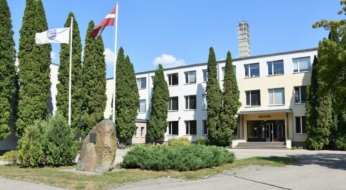 Uzlabos divu skolu infrastruktūru Jelgavas novadā