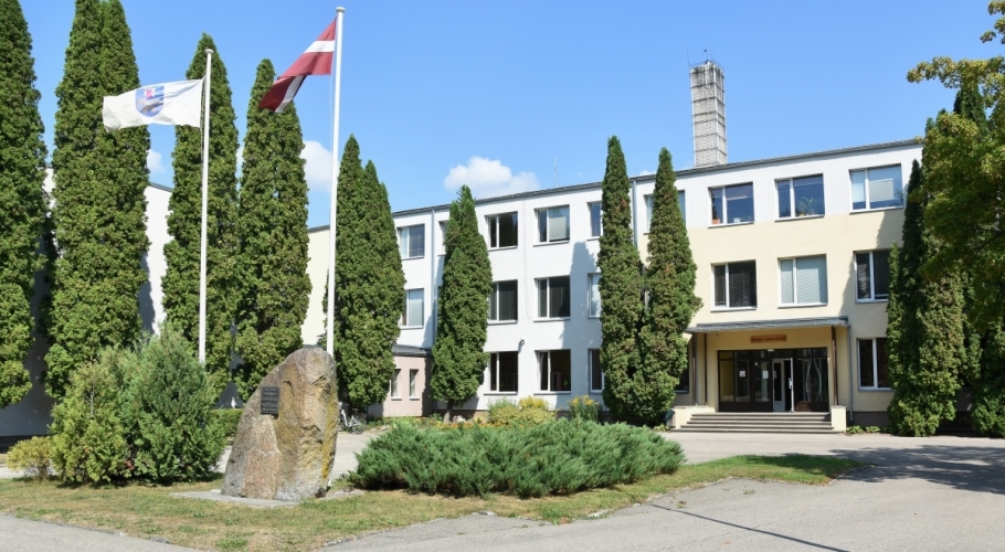 Uzlabos divu skolu infrastruktūru Jelgavas novadā