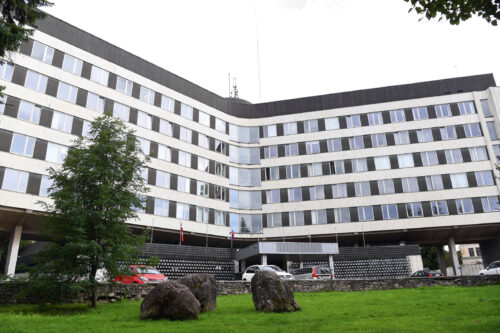 Laiku maiņas simbols