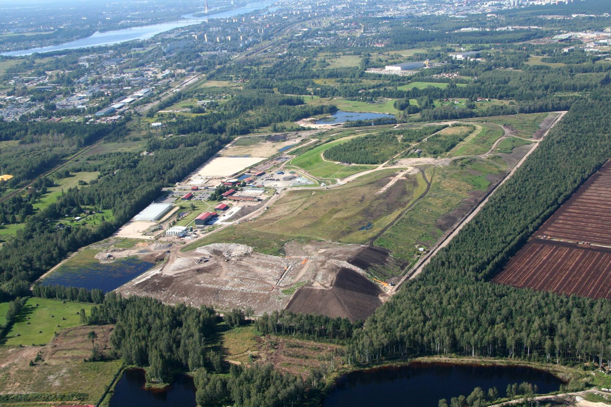 Latvijā jāplāno atkritumu reģenerācijas stacijas būvniecība