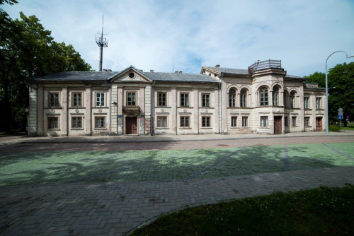 Plāno pārbūvēt vēsturisko Gūtšmitu namu Ventspilī