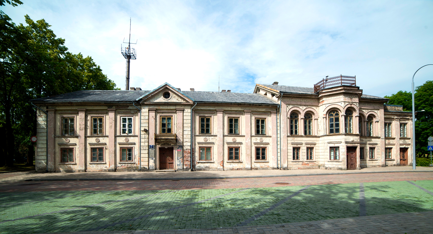 Gūtšmitu namu atjaunos “Ostas celtnieks”