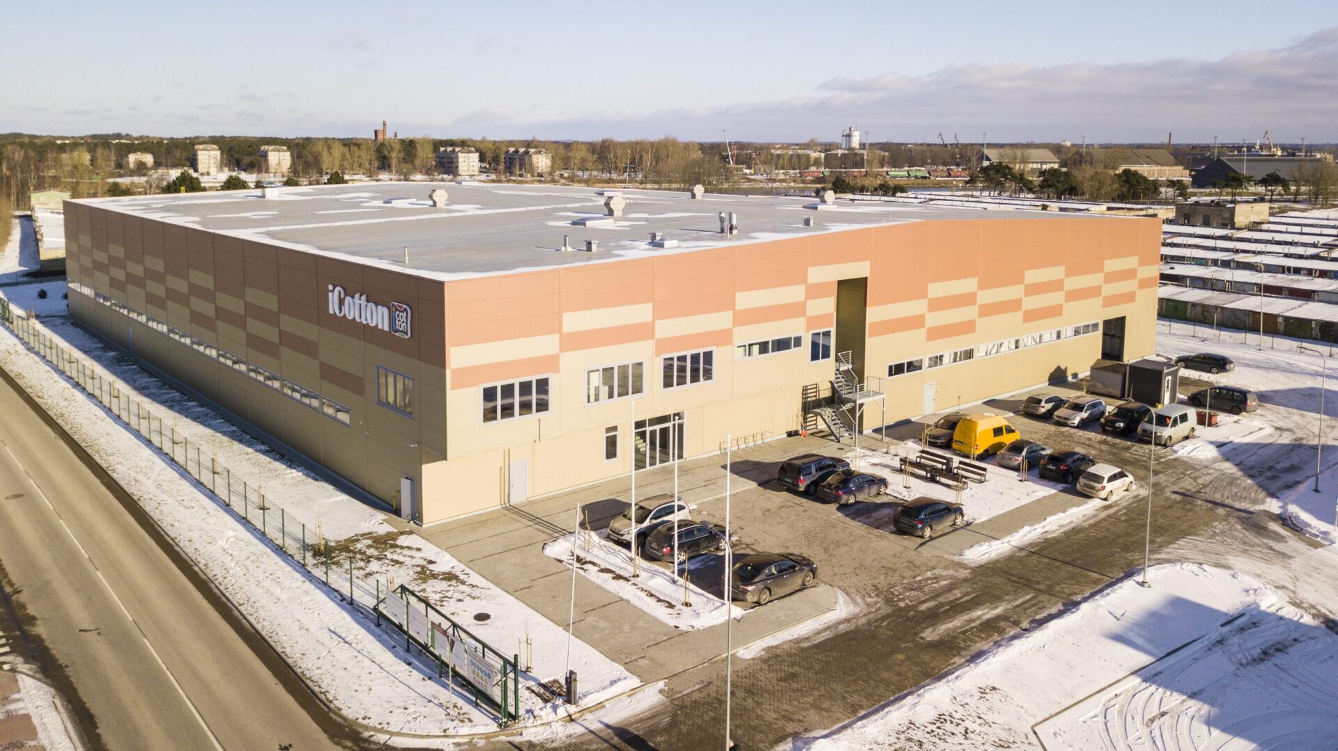 “iCotton” nodod ekspluatācijā jaunu rūpnīcu Liepājā