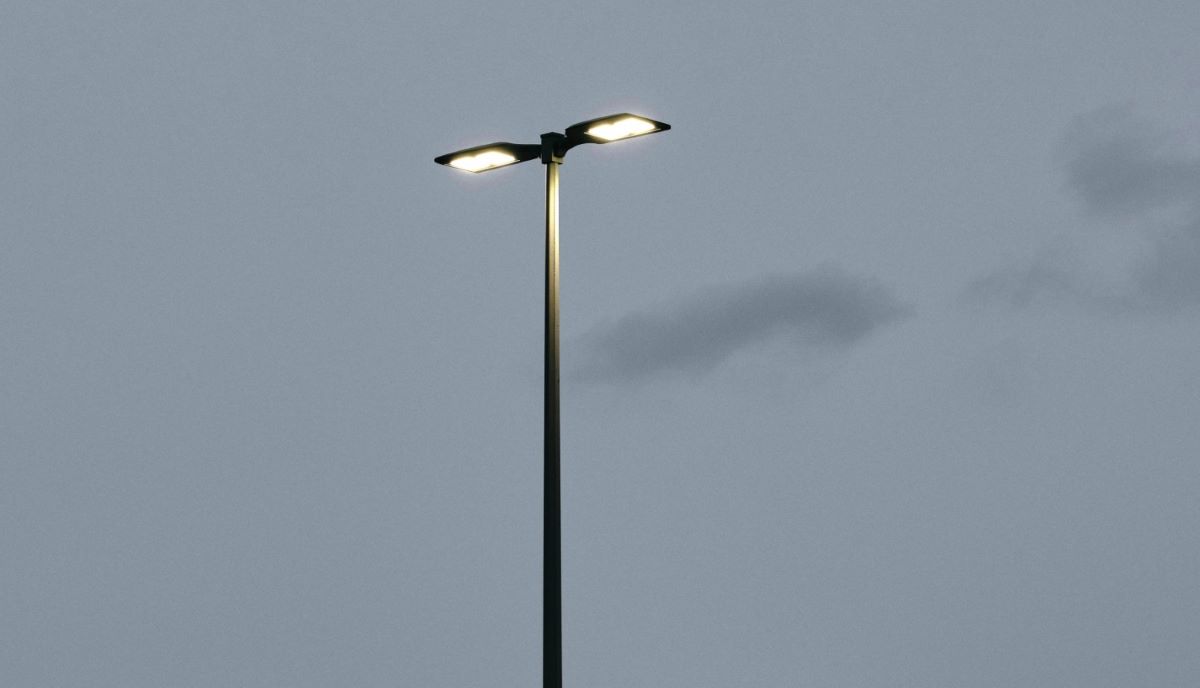 Ādažu novadā veic ielu apgaismojuma gaismekļu nomaiņu