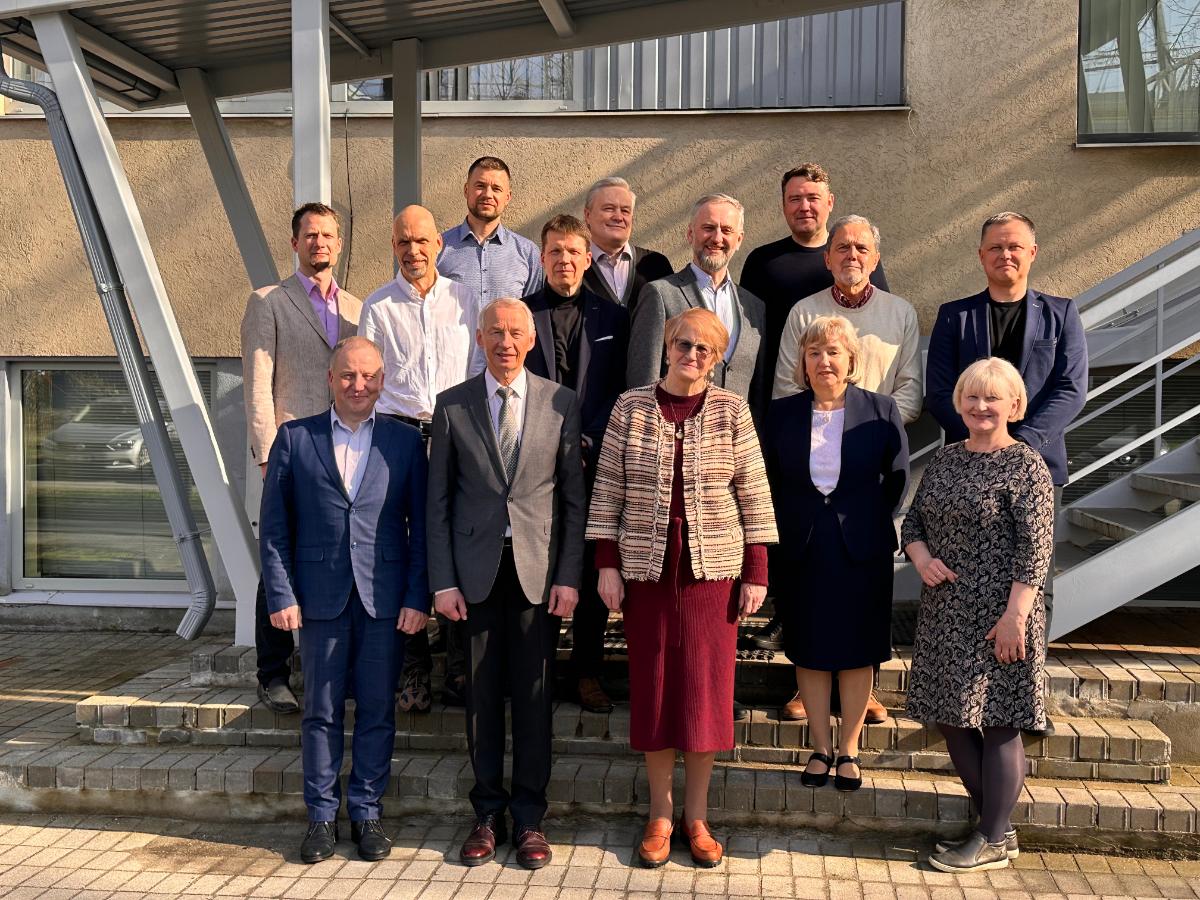 LBS valde ar vadības vēlēšanām sāk jaunu darba cēlienu