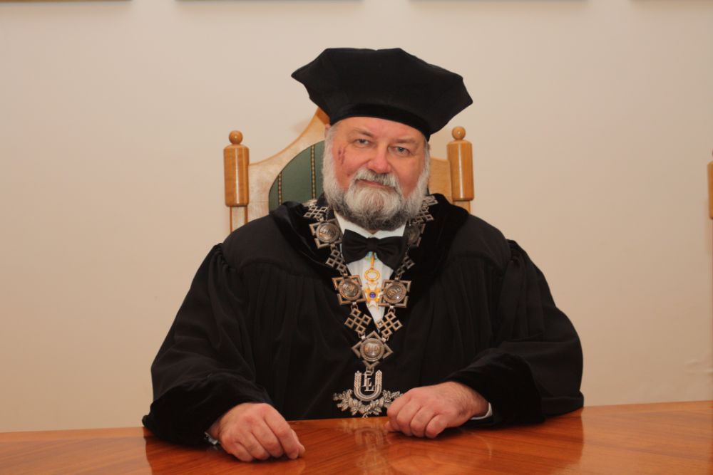 Juris Skujāns – pats savās kurpēs