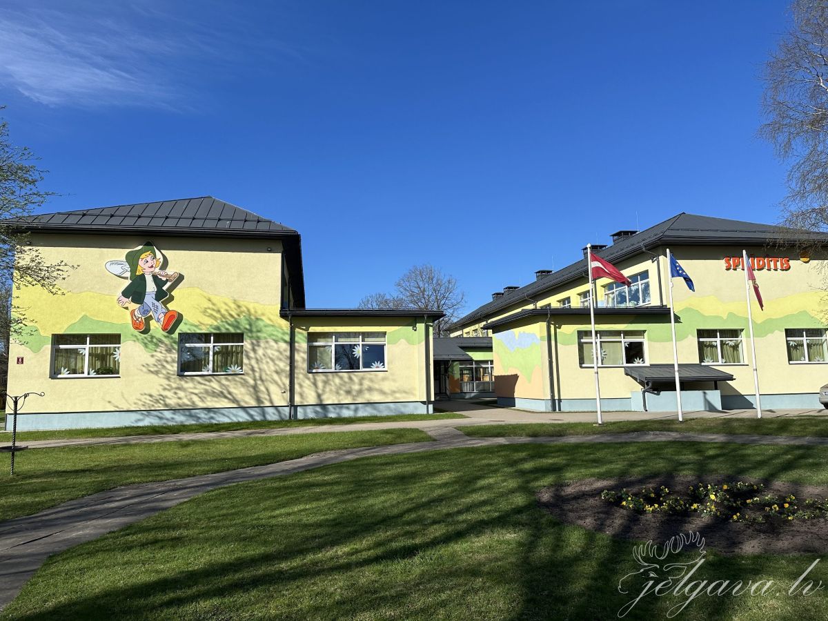 Jelgavā īsteno divus uzlabošanas projektus pilsētas izglītības iestādēs