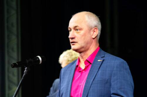 Būt koleģiālam, bet prasīgam