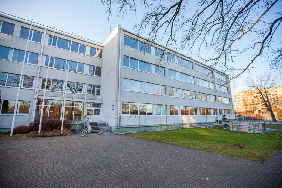 Jūrmalas ģimnāzijas ēka pārtop par modernu izglītības iestādi