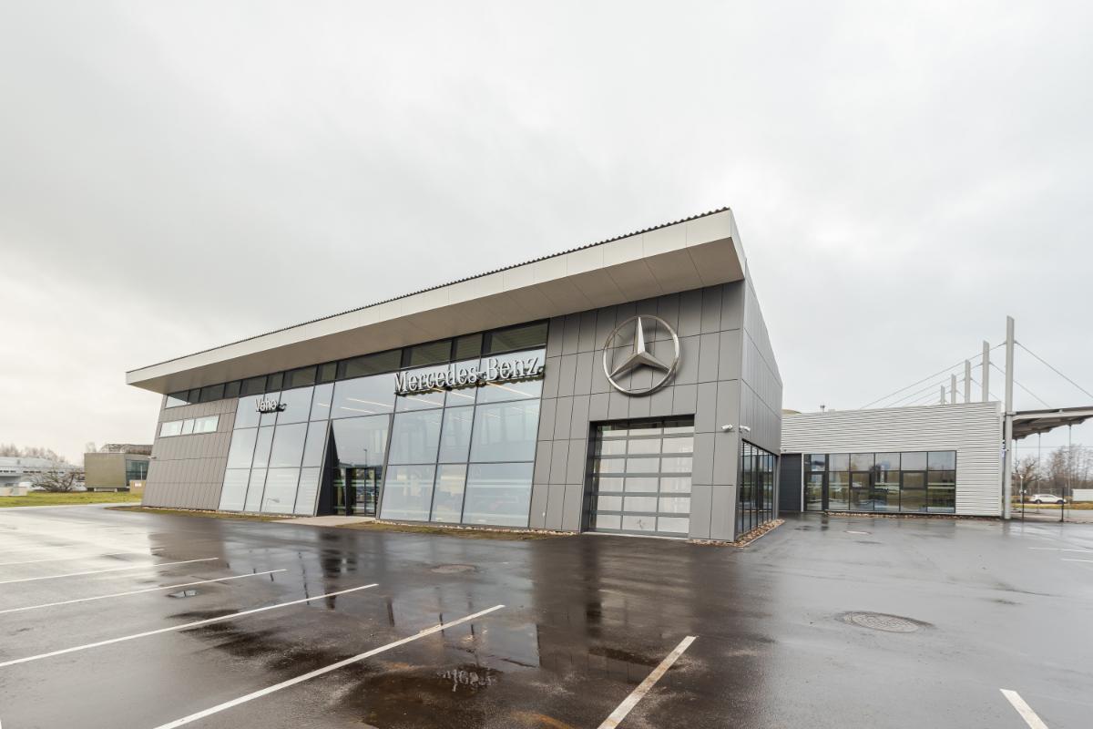 Ekspluatācijā nodots jaunais “Mercedes-Benz/Veho” servisa centrs Mārupē