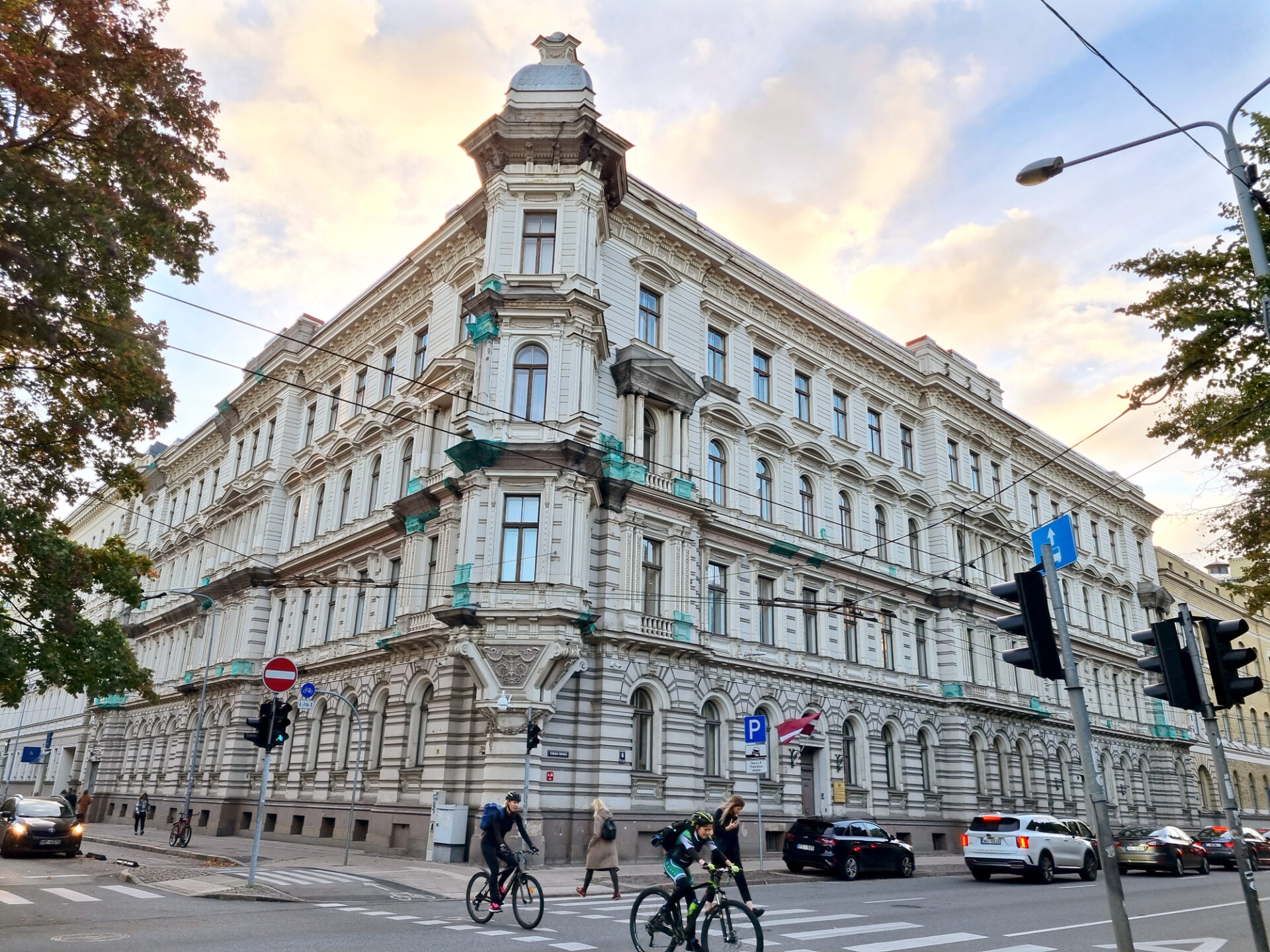 Sāk ģenerālprokuratūras ēkas atjaunošanu Kalpaka bulvārī