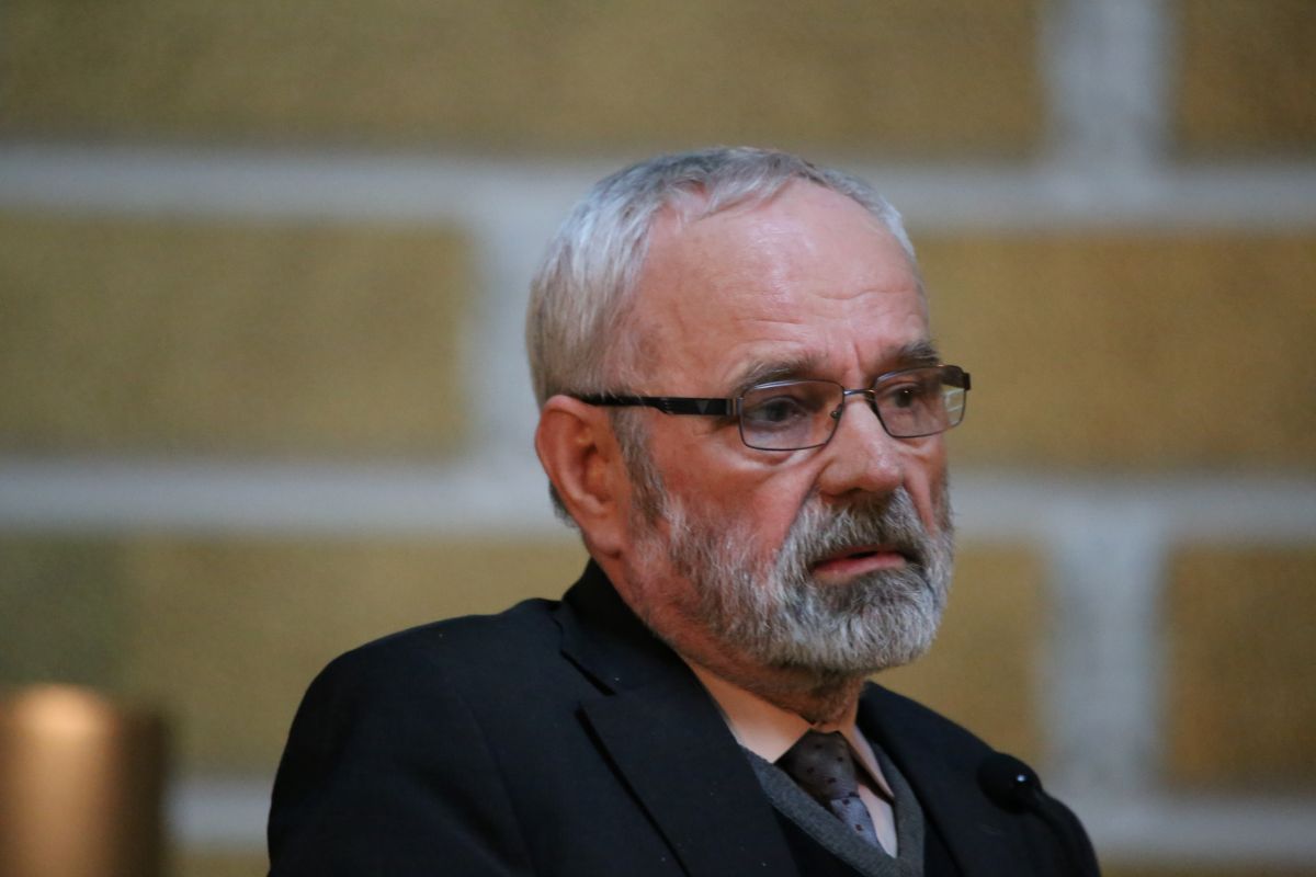 Sveicam Kārli Brakanski 80. dzimšanas dienā!