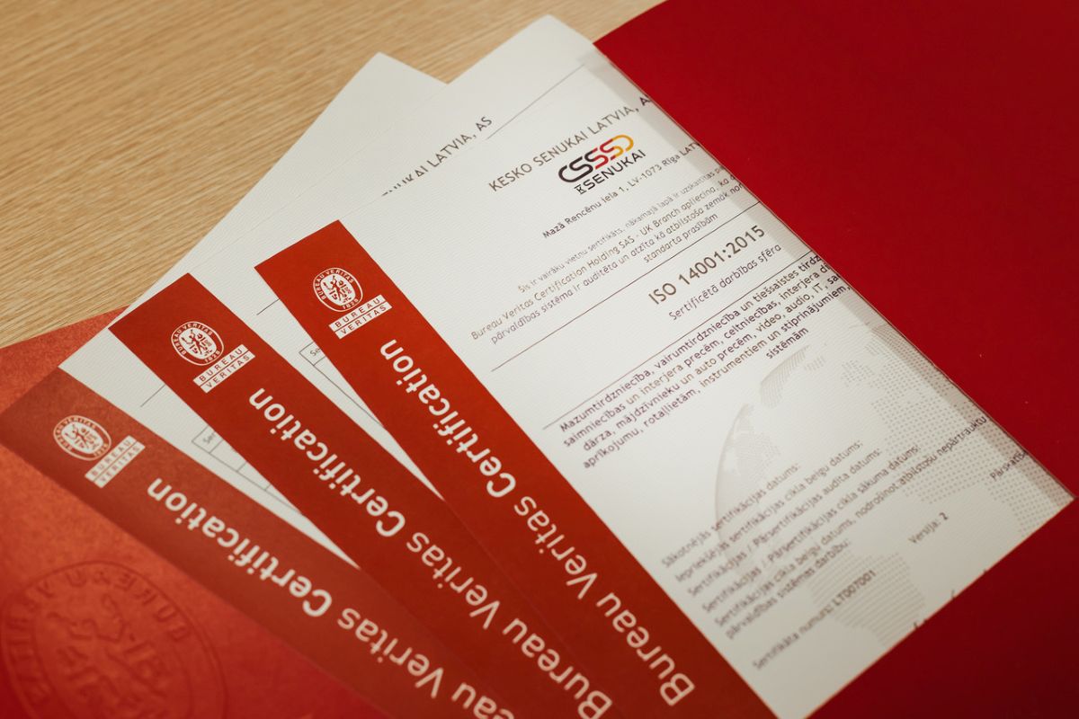 “KSenukai” saņem starptautiski atzītus ISO sertifikātus