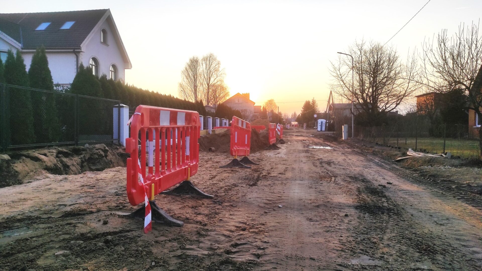 Ādažos pārbūvē Ķiršu ielu