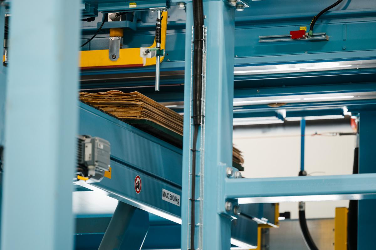 Atklāta “Latvijas Finiera” jaunā ražotne “Kuldīgas fabrika”