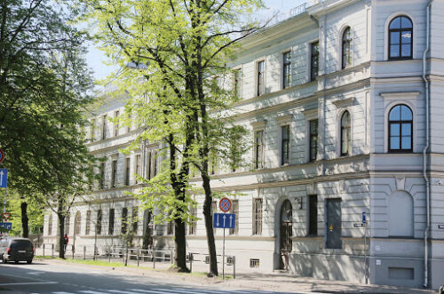 Pagarināta pretendentu pieteikšanās KNAB ēkas fasādes atjaunošanai