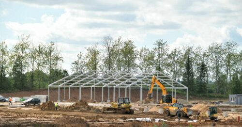 Daugavpils novadā top kokapstrādes komplekss