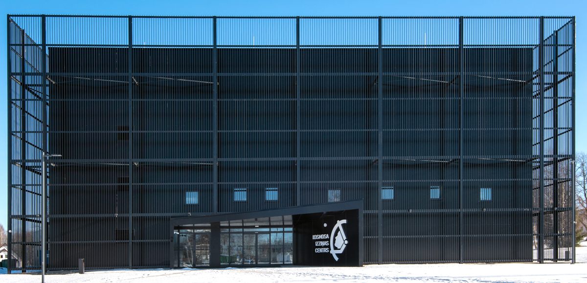 Enerģētiski pašpietiekamais Kosmosa izziņas centrs