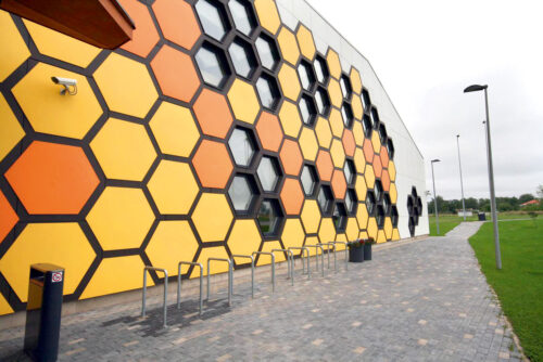 Dabiski efektīva fasāde