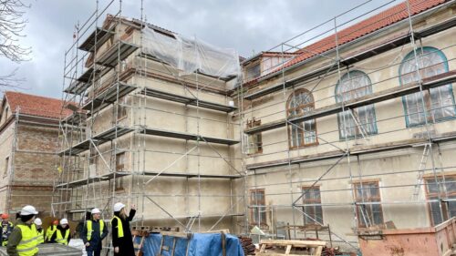 Turpinās Kuldīgas novada Bērnu un jauniešu centra būvdarbi