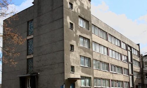 Atjaunos Kuldīgas tehnikuma dienesta viesnīcu