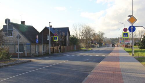 Piešķir papildu līdzekļus Kurzemes ielas pārbūvei Tukumā