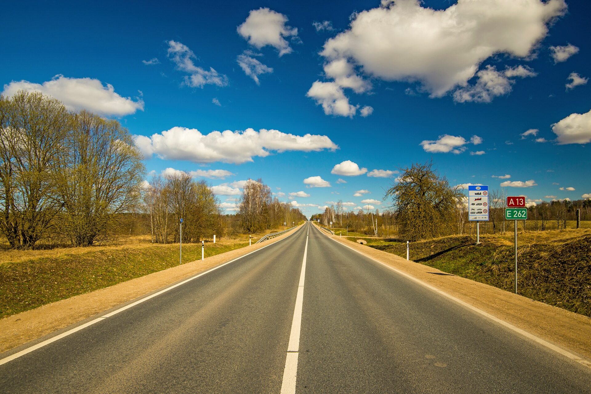 Uz galvenajiem autoceļiem šogad būvdarbi plānoti 150 km garumā
