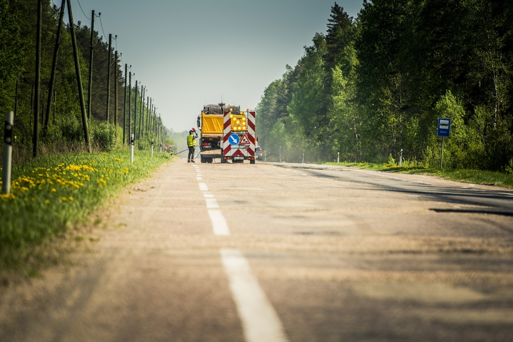 LAU valsts autoceļu ikdienas uzturēšanas darbos šogad ieguldījis 47 miljonus eiro
