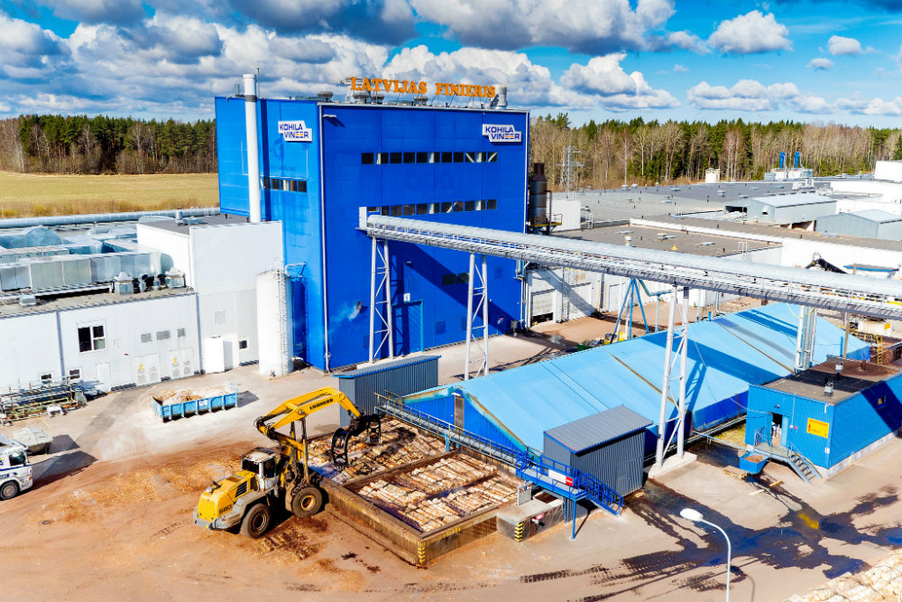 Plāno būvēt sintētisko sveķu ražotni Rīgā