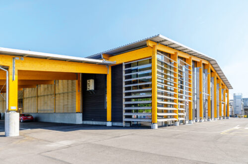 Koka konstrukcijas noliktavas ēkai