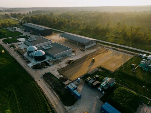 Liepājā atklāta jaunā bioloģisko atkritumu pārstrādes rūpnīca