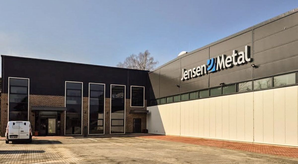 Liepājā ekspluatācijā nodota “Jensen Metal” jaunā ražošanas ēka