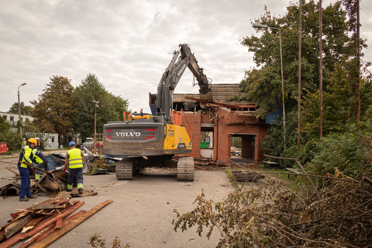 Sākti darbi pie Liepājas Industriālā parka infrastruktūras izbūves