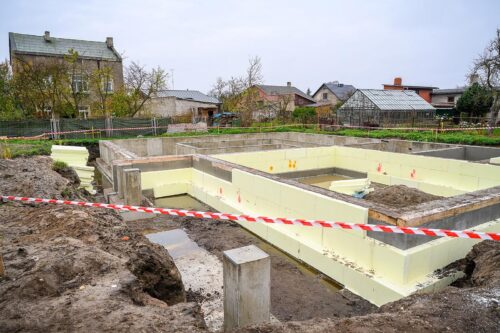 Liepājā būvē dzīvojamo māju bērniem