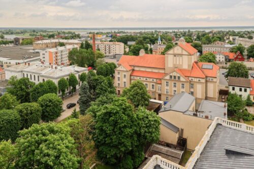Pagarina termiņu metu konkursam par Liepājas teātra mazās zāles piebūvi