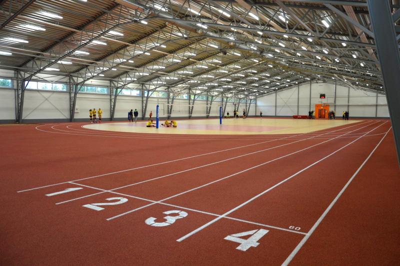 Limbažos atklāta atjaunotā sporta halle