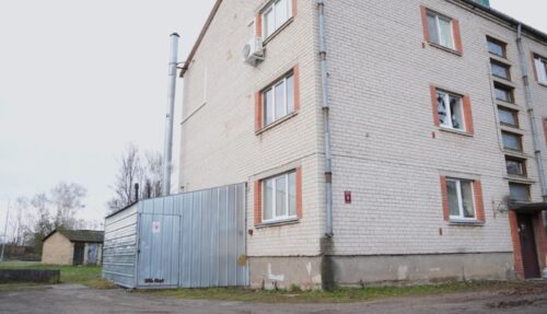 Līvbērzē noslēgusies daudzdzīvokļu mājas iekšējās siltumapgādes sistēmas pārbūve