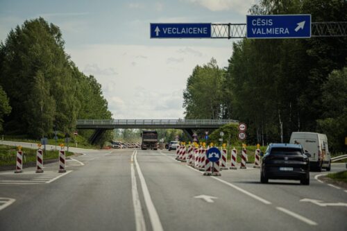 Satiksmei atvērts Vidzemes šosejas posms no Melturiem līdz Rīdzenei 