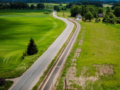Atklāta jauna infrastruktūra gājējiem un velosipēdistiem Cēsu novadā