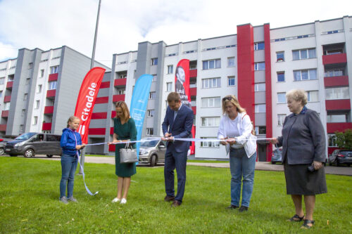 Realizēts lielākais projekts daudzdzīvokļu māju atjaunošanas programmā