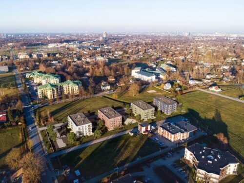 Mārupē publiskajās teritorijās uzstādīti energoefektīvi LED gaismekļi