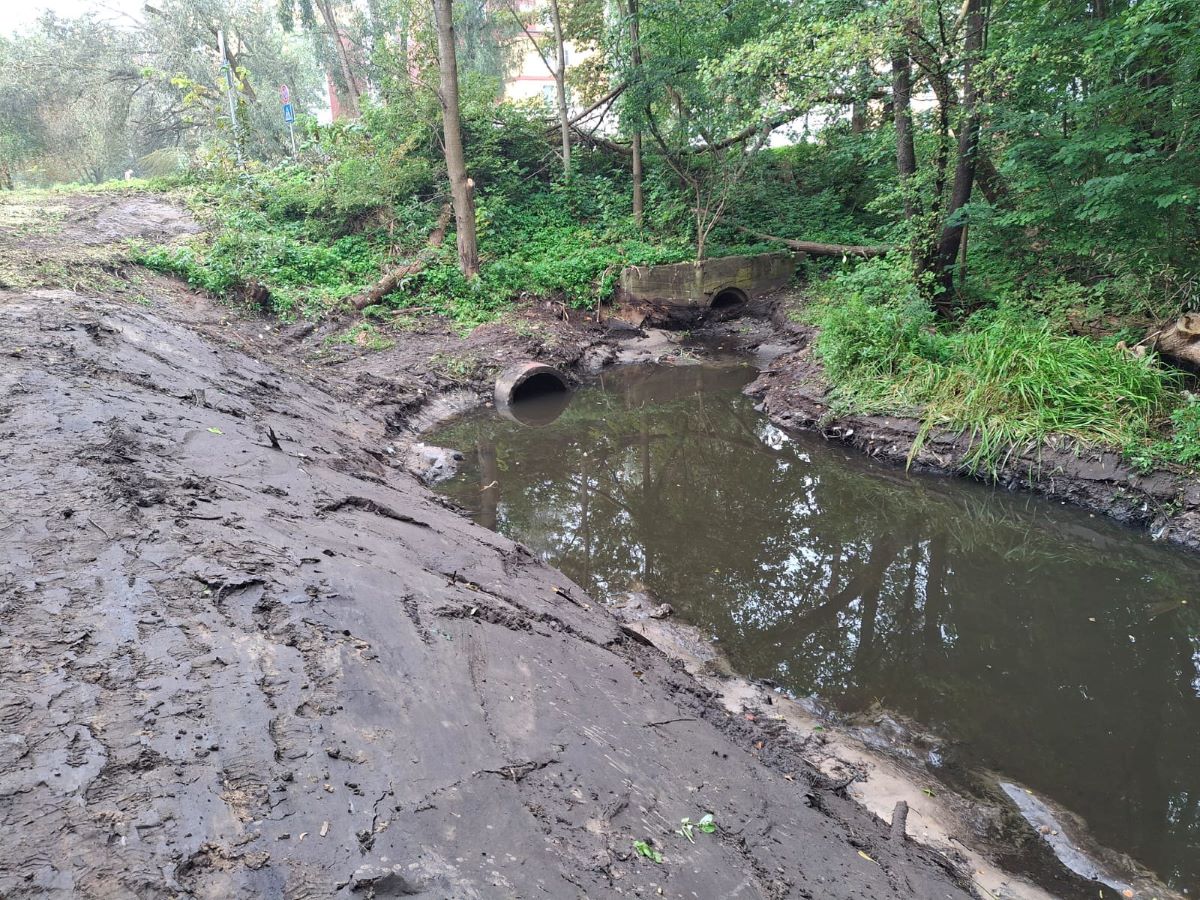 Rīgā attīra meliorācijas sistēmas teritoriju applūšanas mazināšanai