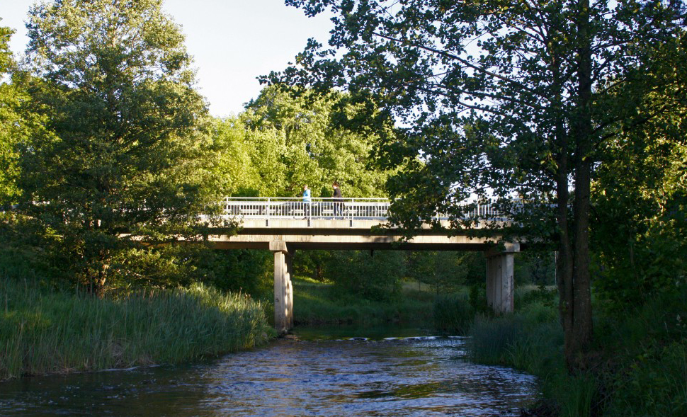 Mērsragā un Mazsalacas novadā atjaunoti tilti