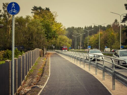 Murjāņos izbūvēts gājēju un velosipēdistu celiņš