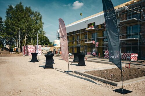 Atzīmēti Spāru svētki Mārupes jaunajā daudzdzīvokļu namu kvartālā MUUNA