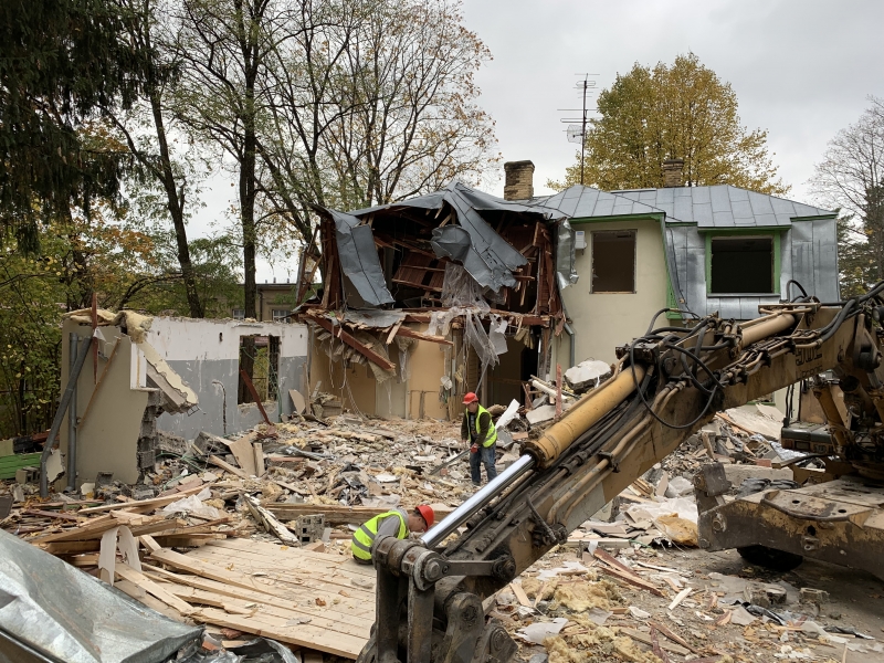 Sākta Ogres novada pašvaldības “Jauniešu mājas” pārbūve