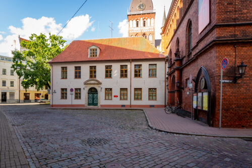 Pabeigti Rīgas vēstures un kuģniecības muzeja fasādes restaurācijas darbi